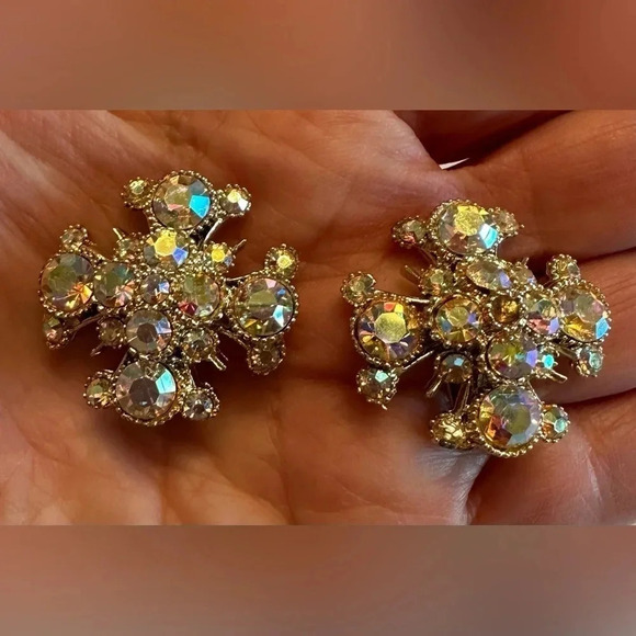 BSK vintage crystal clip on earrings- cross shape.  One missing stone - Picture 1 of 4